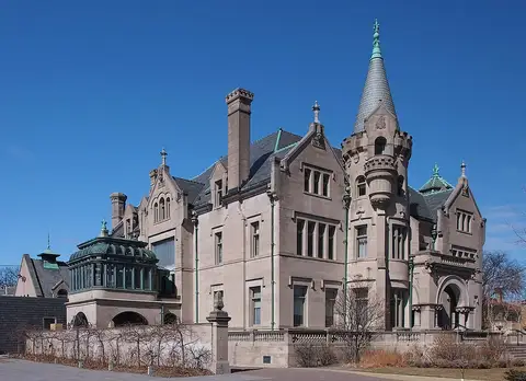 American Swedish Institute, Phillips West