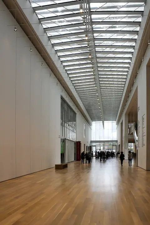 Inside Art Institute of Chicago