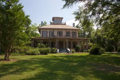 Fendall Hall, Alabama