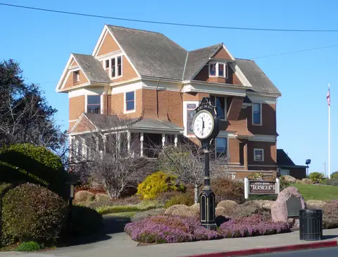 Guest House Museum, Fort Bragg