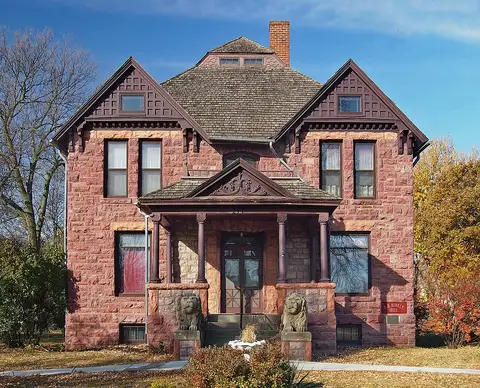 Hinkly House Museum, Luverne