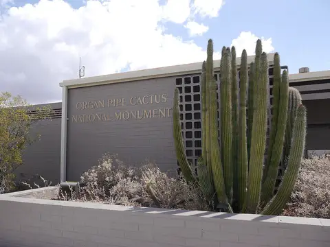 Kris Eggle Visitor Center, Pima County