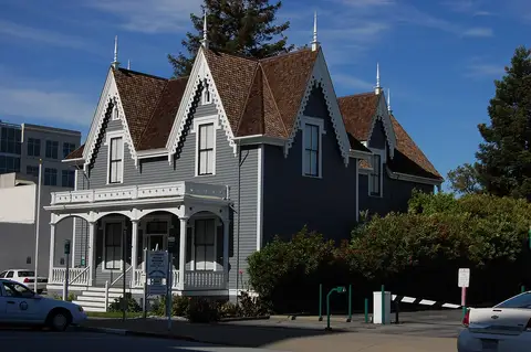Lathrop House, Redwood City