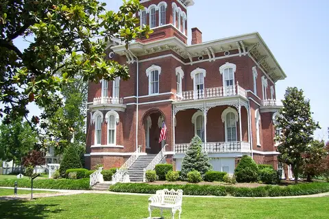 Magnolia Manor, Illinois