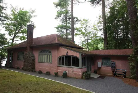 Marcella Sembrich Opera Museum, Town of Bolton