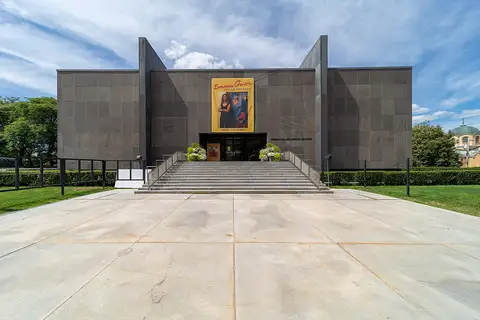 Munson-Williams-Proctor Arts Institute, Utica