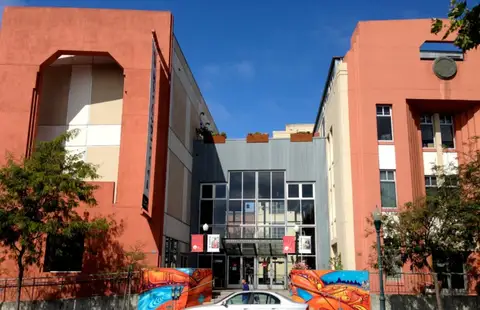 Museum of Art and History, Santa Cruz
