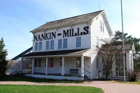 Nankin Mills Nature Center, Michigan