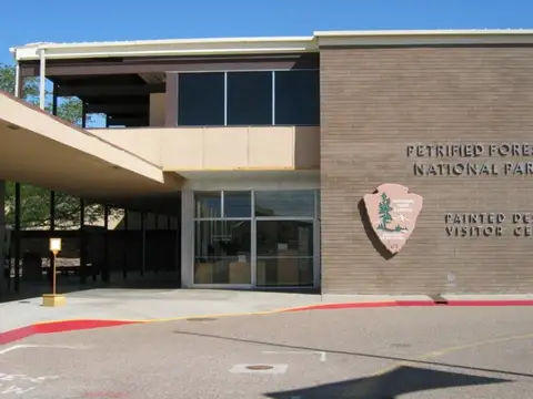 Painted Desert Visitor Center, Apache County