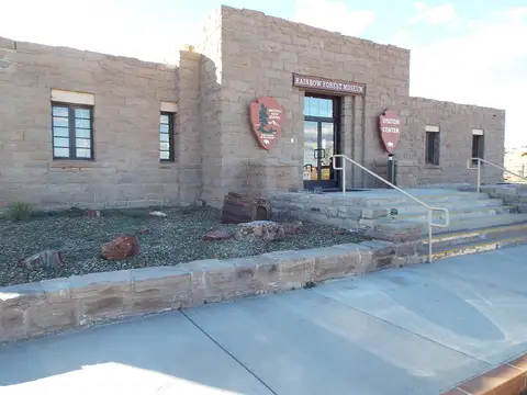 Rainbow Forest Museum, Navajo County