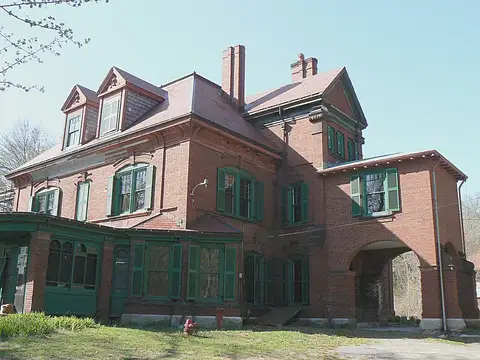 Shepherd Brooks Estate, Medford