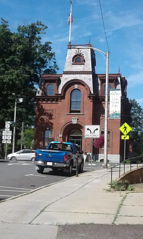 St Johnsbury Athenaeum Public Library & Art Gallery, St Johnsbury