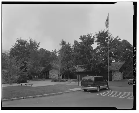 Sugarlands Visitor Center, Sevier County
