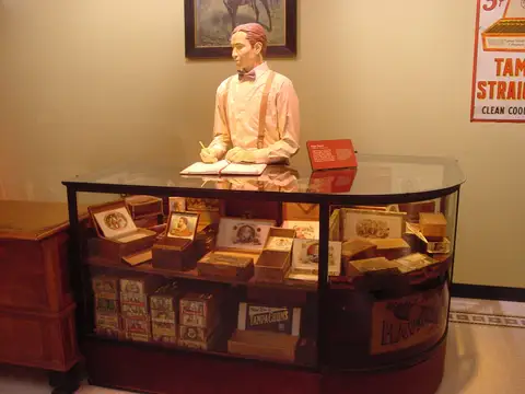 Inside Tampa Bay History Center