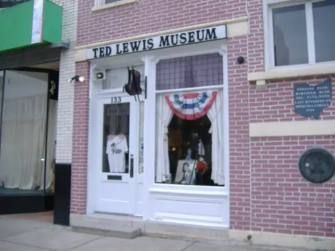 Ted Lewis Museum, Circleville