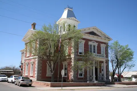 Tombstone Courthouse, Tombstone