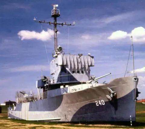 USS Hazard, Omaha