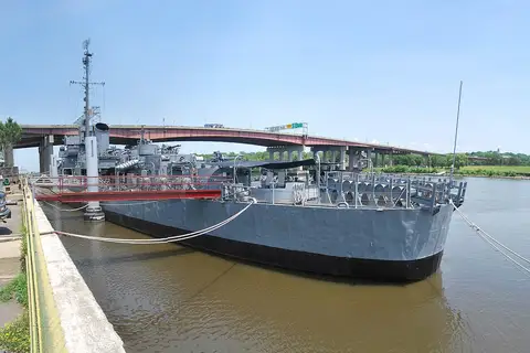 USS Slater, Albany