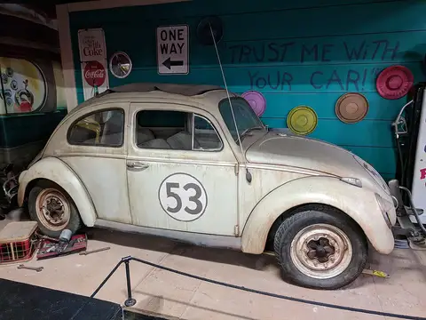 Volo Auto Museum, Volo