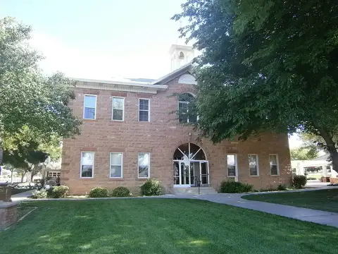 Washington School, Washington
