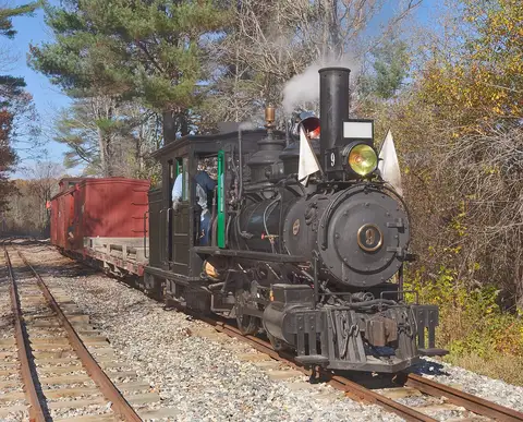 Wiscasset, Waterville and Farmington Railway, Maine