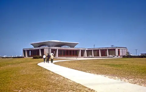 Wright Brothers National Memorial Visitor Center, Kill Devil Hills